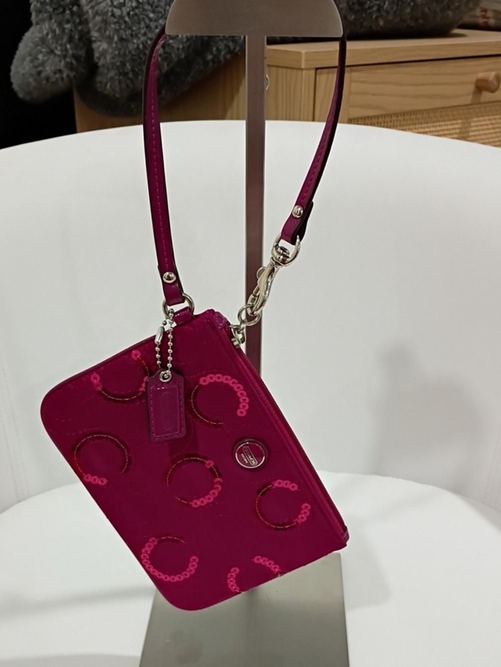 Coach Pink Sequin Circle Wristlet - Picture 1 of 7
